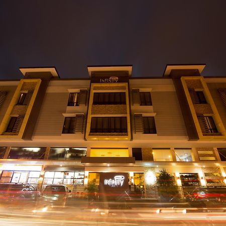 Infinity Suites Davao Exterior photo